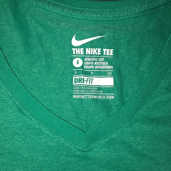 Nike dri-fit athletic cut tee - Picture 2 of 2
